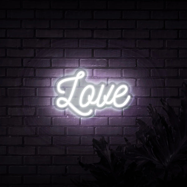 LOVE NEON SIGN